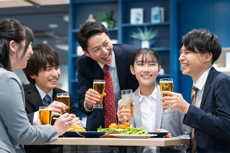 なぜ今、居酒屋が消えていくのか？倒産急増の裏にある「宅飲み定着」と「物価高」のリアル